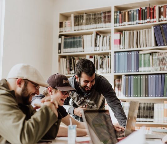 Top Communication Tactics Every Startup CEO should learn