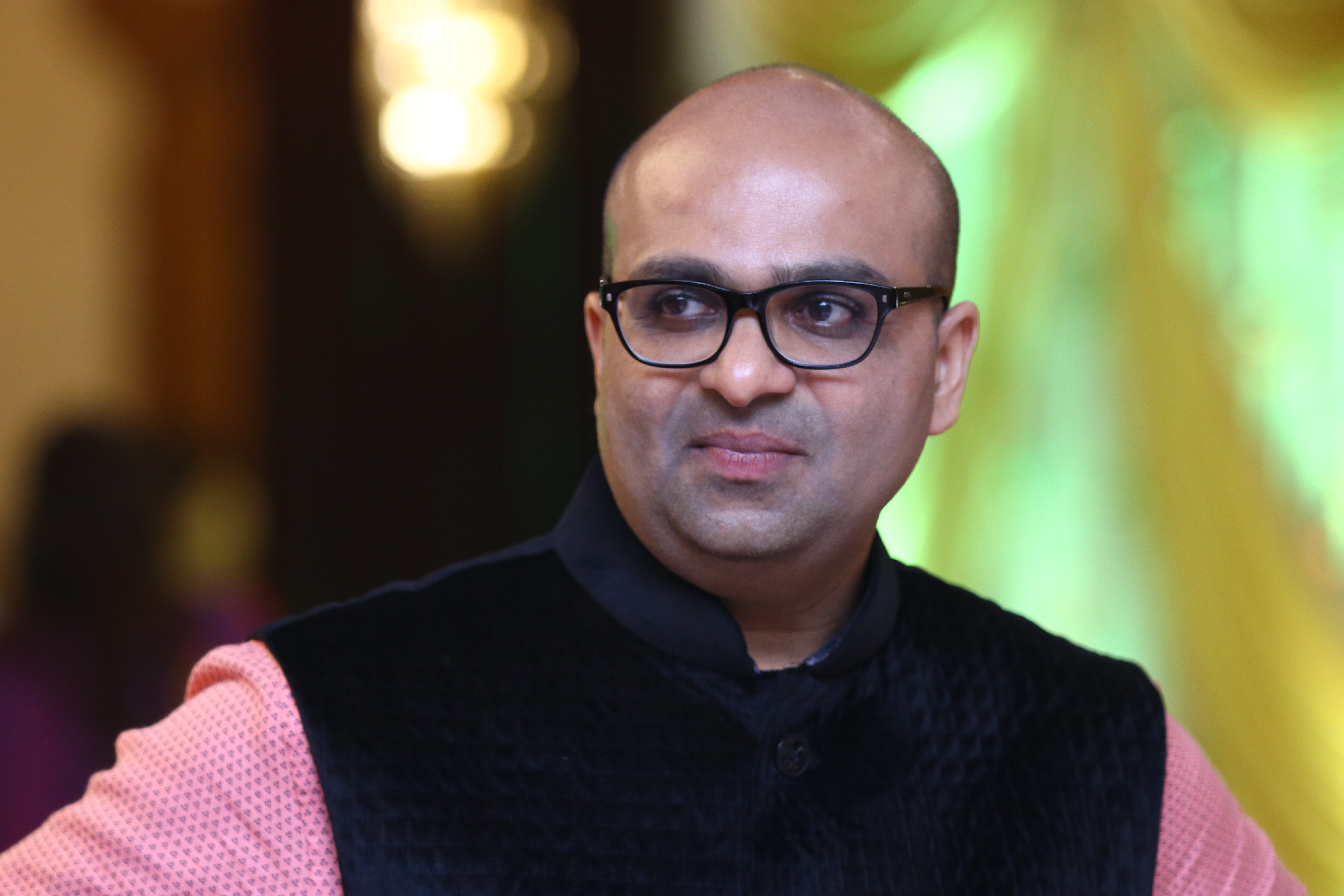 Mr. Maanoj Shah l Social Entrepreneur l Founder, GiftCHANGE.org